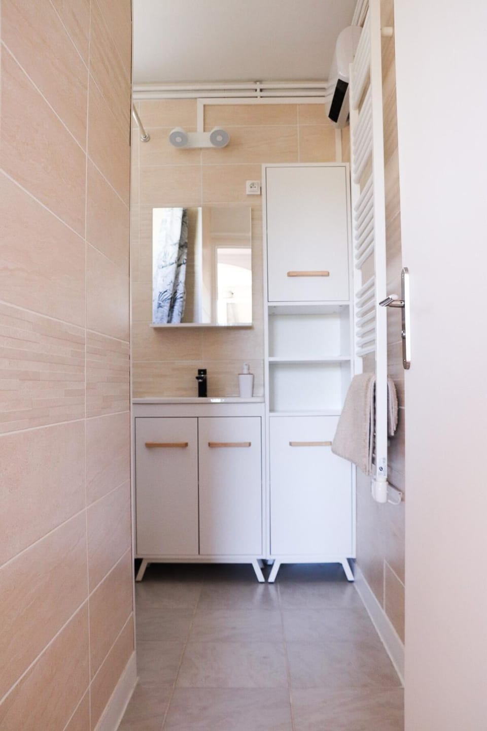 Le Luz Charmant T3 Apartment in Valence