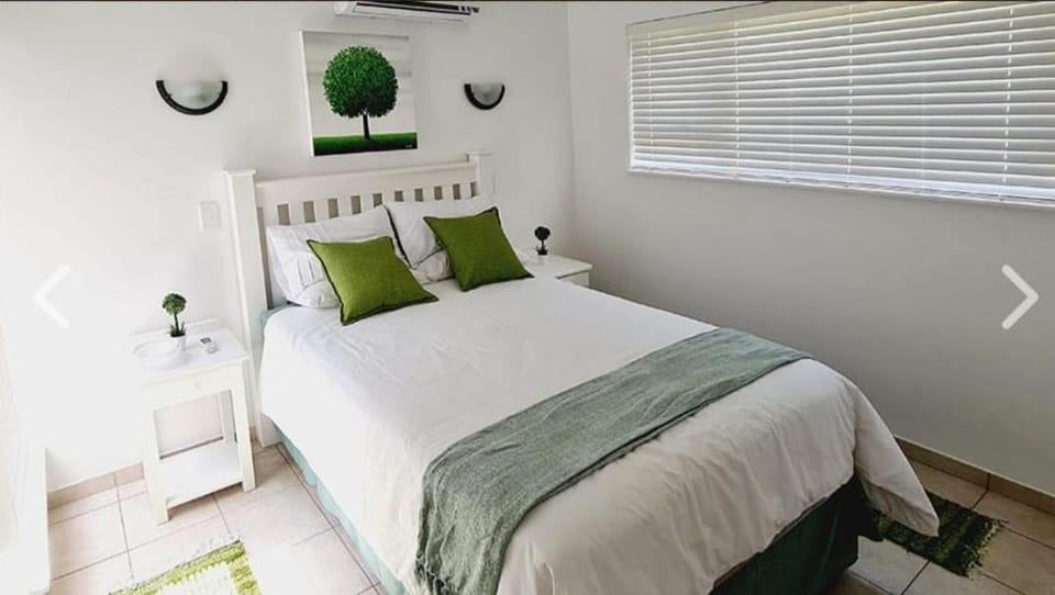 Villa Del Sol 16 Apartment in Margate