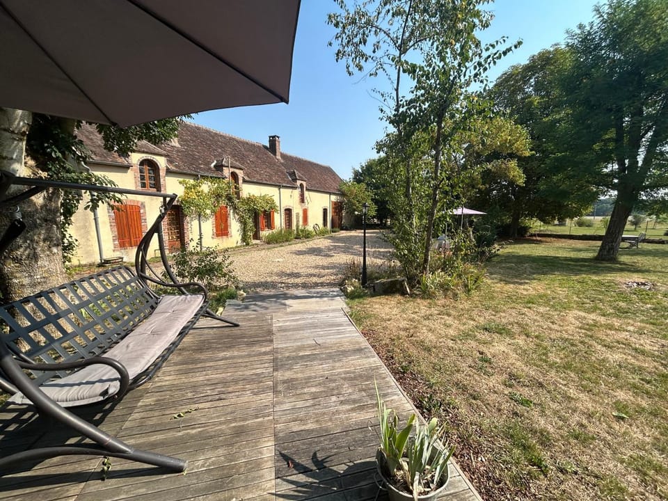 The Longere des Daubenys House in Bourgogne-Franche-Comté