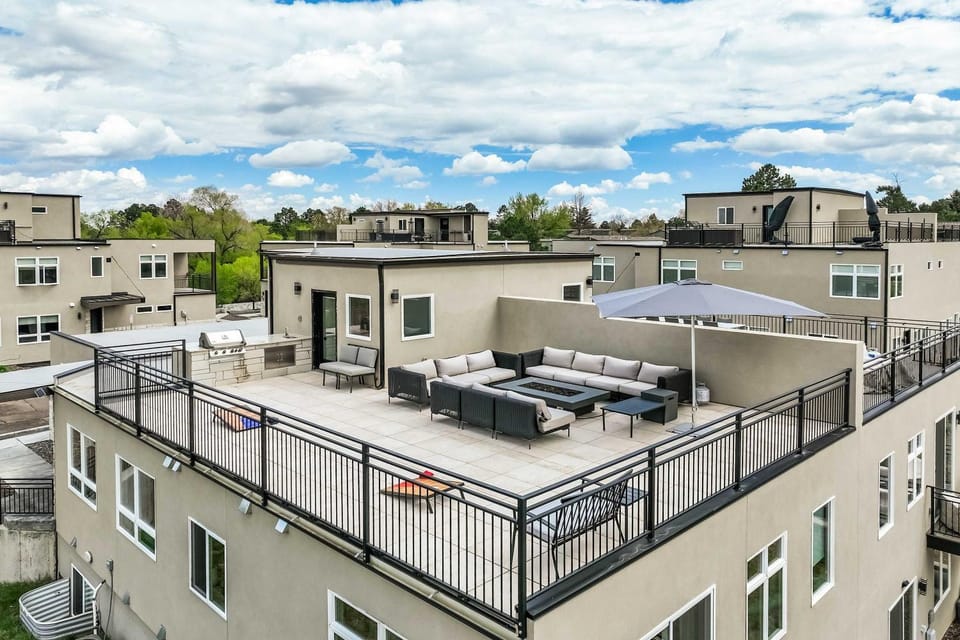 The Overlook Luxury Rooftop Retreat by Broadmoor House in Colorado Springs