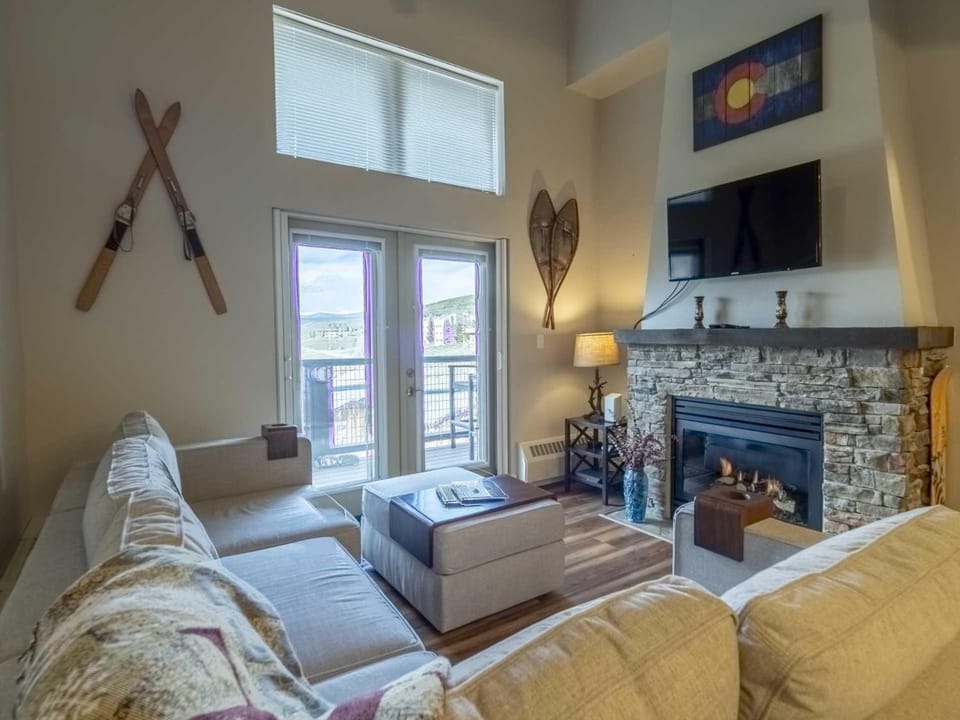 Base Camp One 410,0018 House in Granby