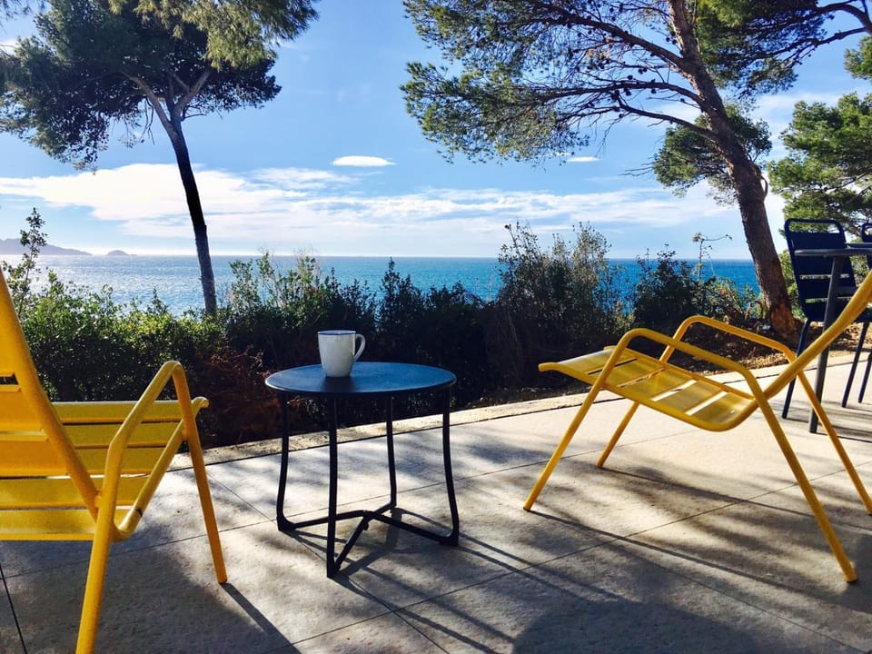 Day, Natural landscape, Sea view, sunbed
