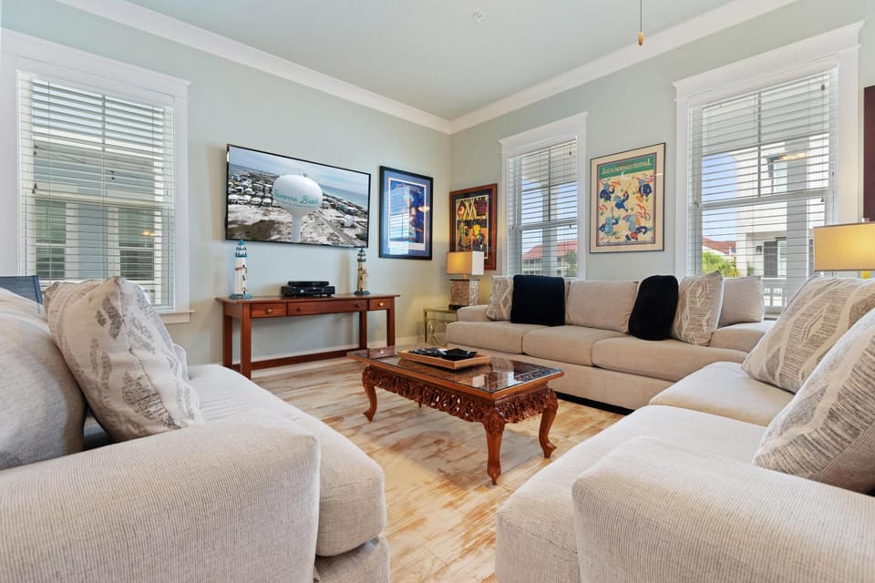 Camp David House in Pensacola Beach