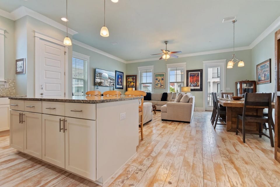 Camp David House in Pensacola Beach