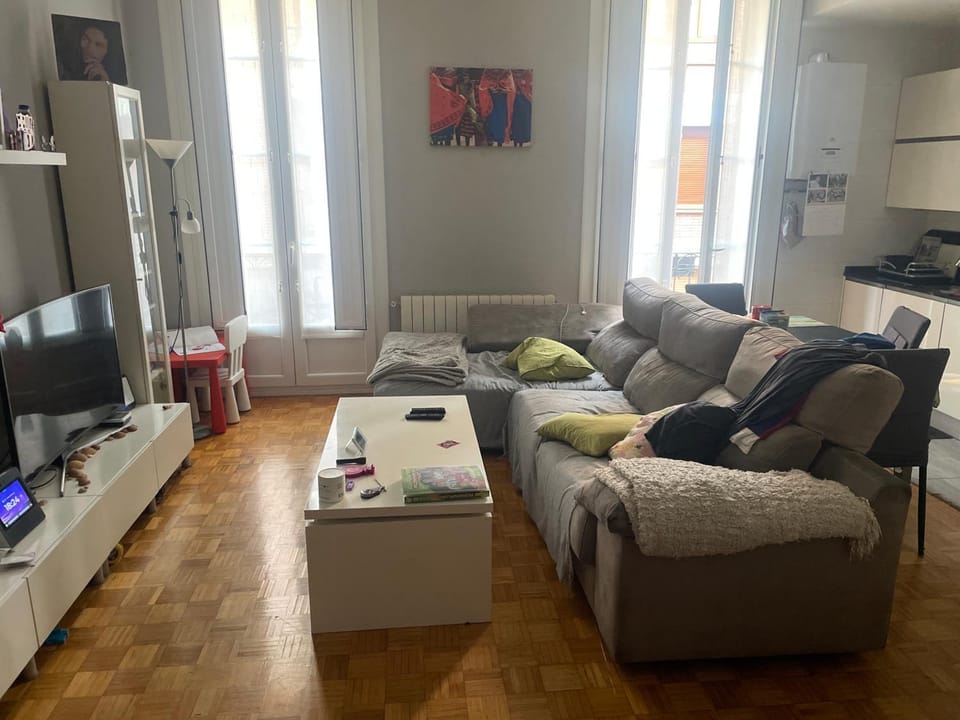 Gorkita palace Bed and Breakfast in Madrid