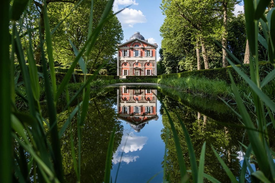 Property building, Natural landscape, Garden view