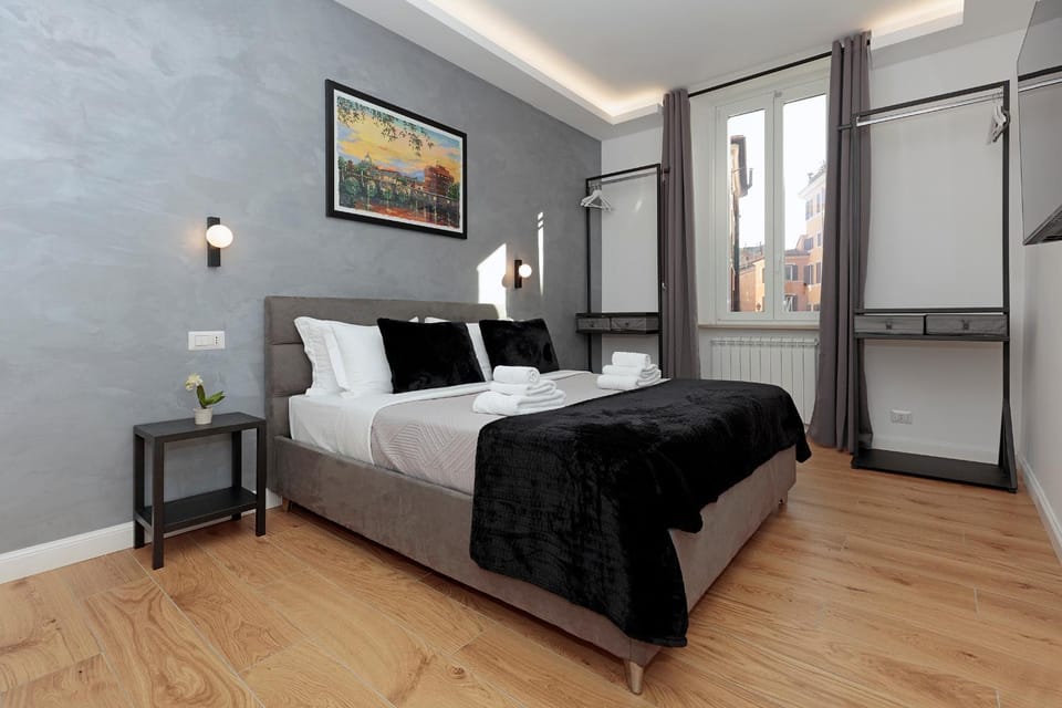 Bed, Photo of the whole room