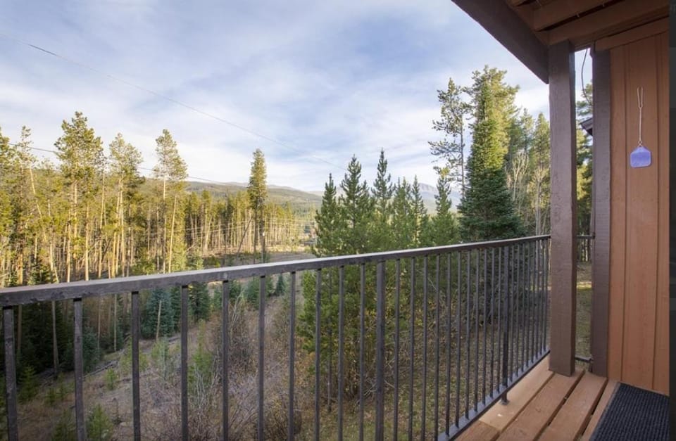 Natural landscape, View (from property/room), Balcony/Terrace