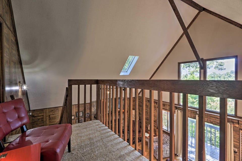 Pinecone Cottage by Avada Properties House in Gatlinburg