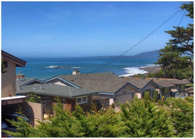 Bristol By the Sea-Spring Special House in Cambria