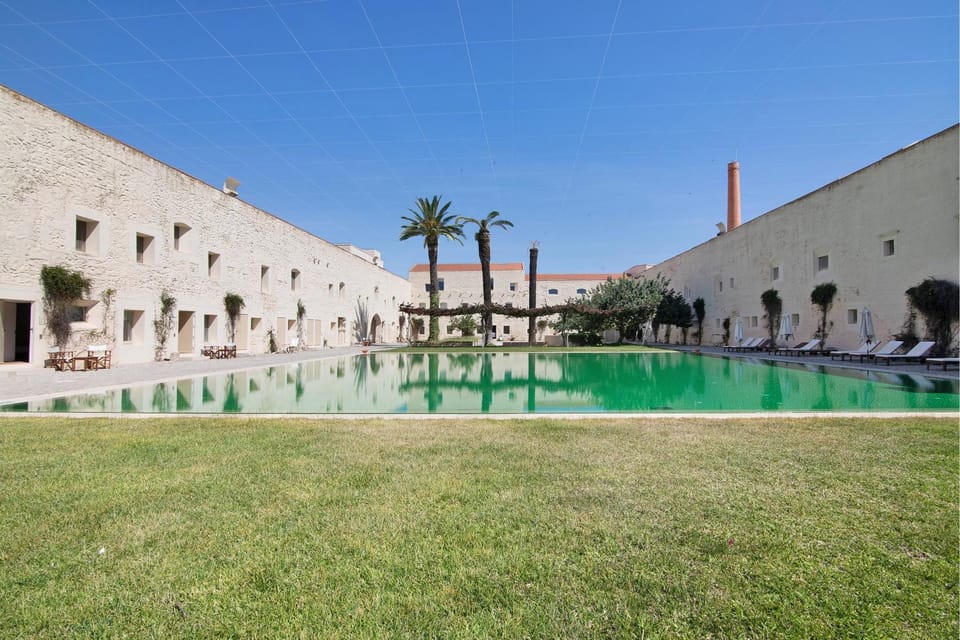 Property building, Swimming pool