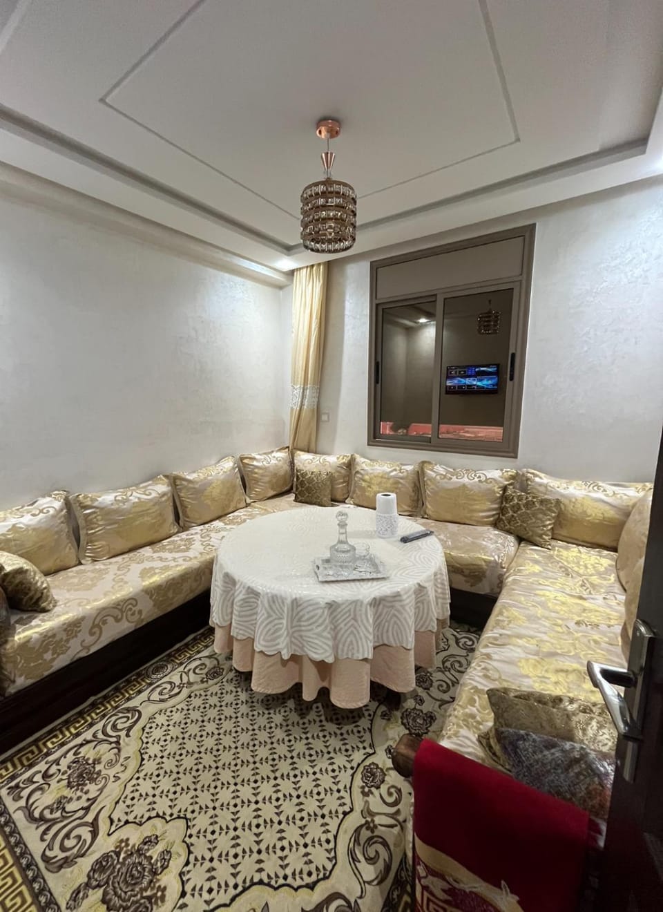 Appartement meublé bien situé au centre d agadir Apartment in Agadir