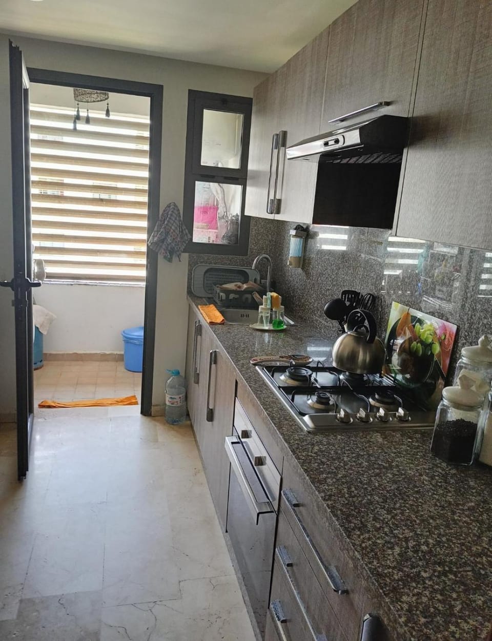 Kitchen or kitchenette, oven, stove