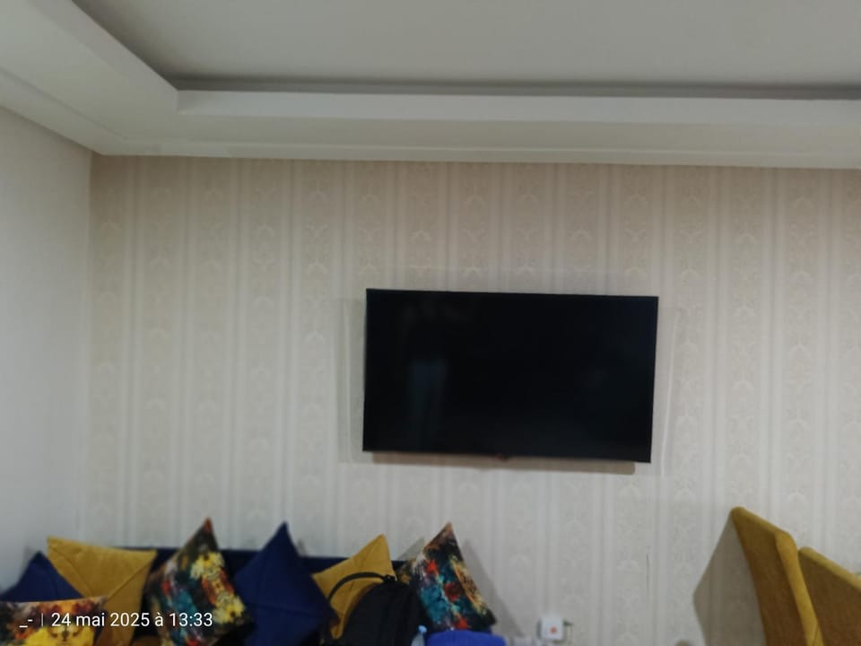 Communal lounge/ TV room, TV and multimedia