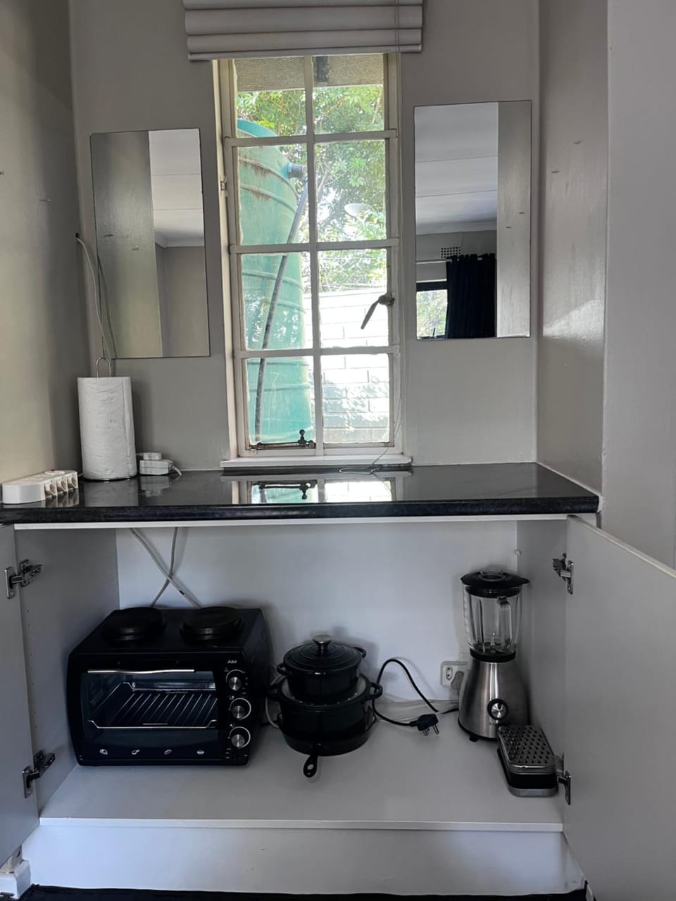 Bok Garden Studio in Fourways Apartment in Sandton