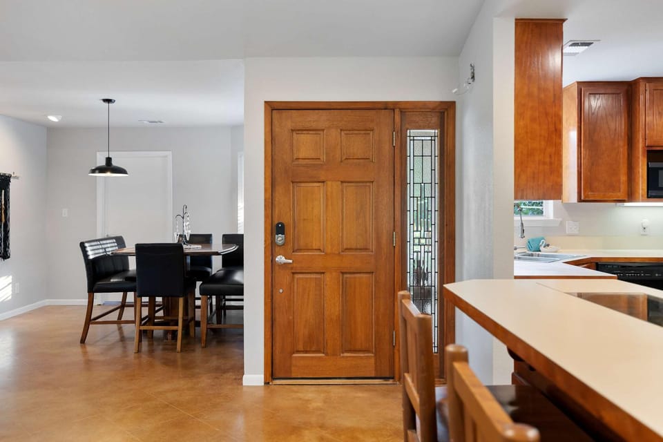 Pet-Friendly Marble Falls Home w Hot Tub House in Marble Falls