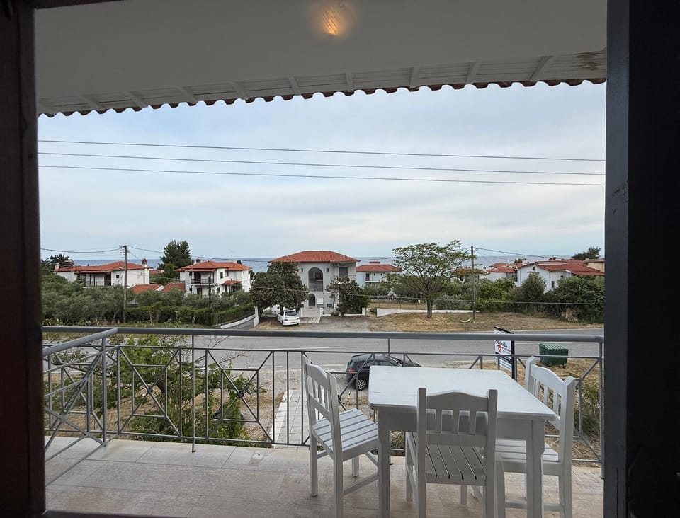 Theros Apartments Apartment hotel in Halkidiki
