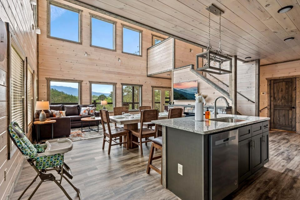 Mountain Bliss by Avada Properties House in Sevier County