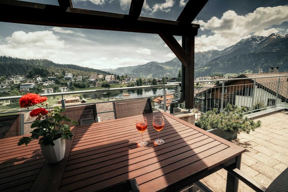 Property building, Patio, Spring, Day, Natural landscape, View (from property/room), Balcony/Terrace, Dining area, Mountain view