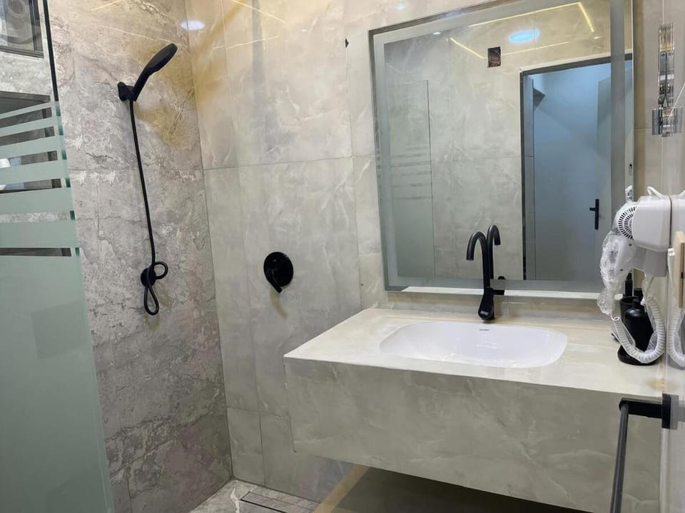 Zamalek High end one-bedroom Apartment Apartment in Cairo