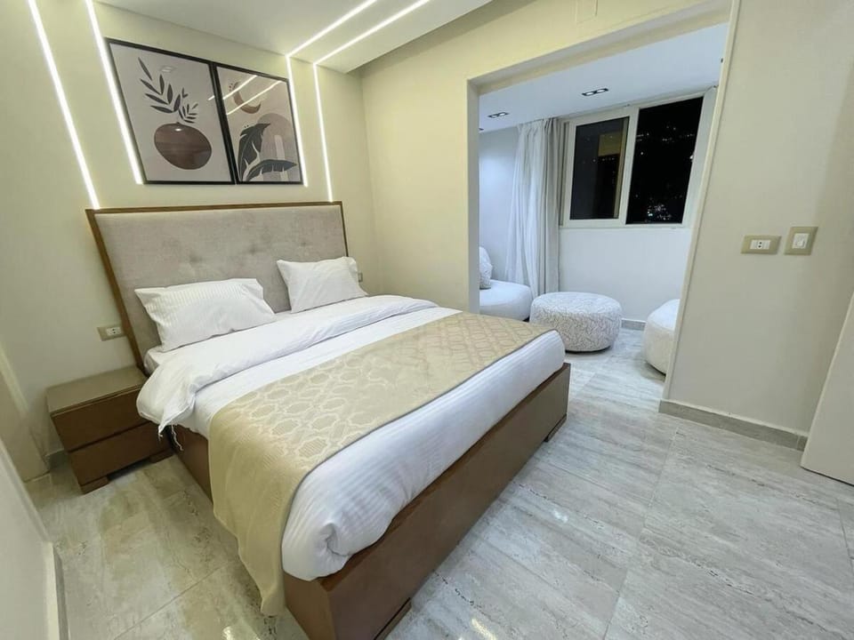 Zamalek High end one-bedroom Apartment Apartment in Cairo