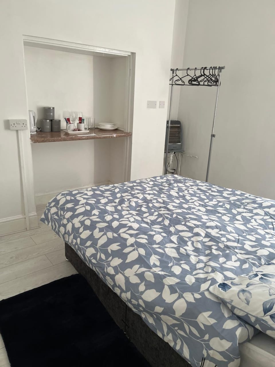 Santal Vacation rental in Bury