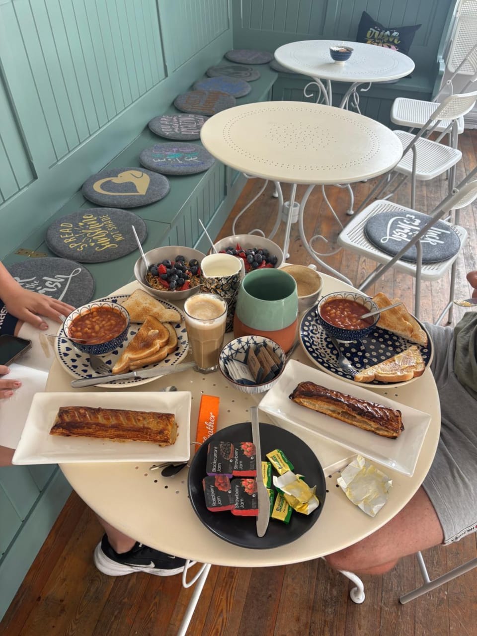 Breakfast, Continental breakfast
