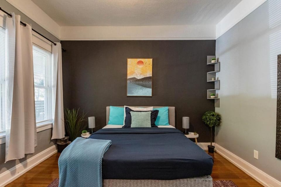 Bed, Bedroom