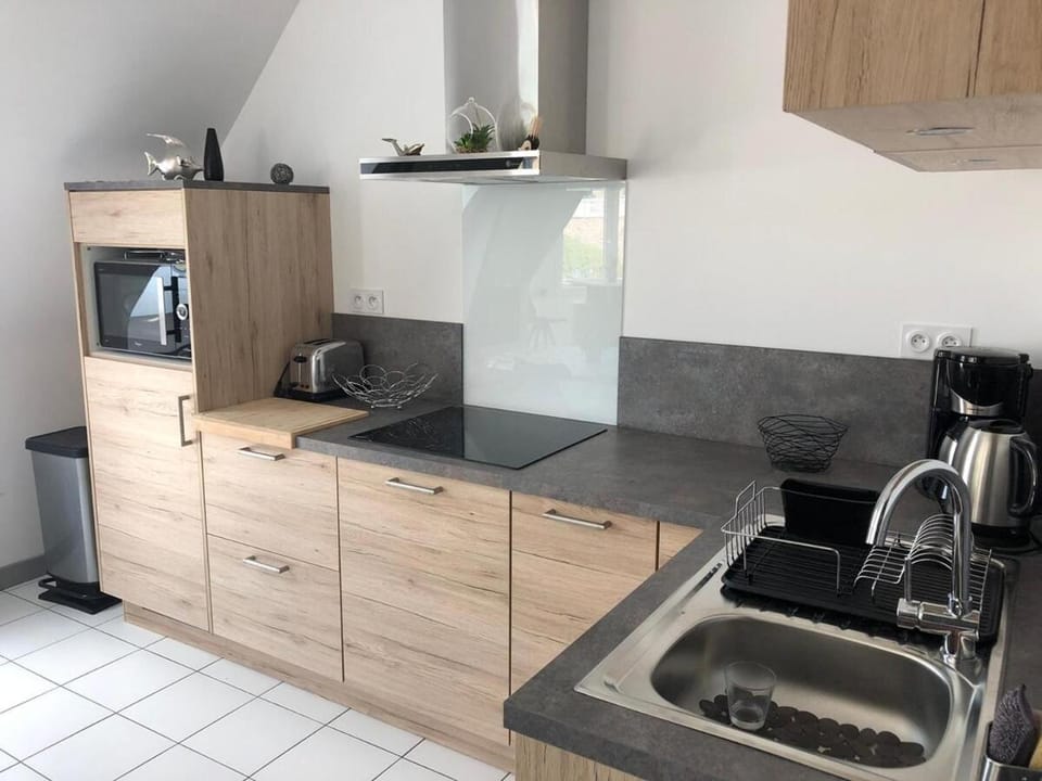 Coffee/tea facilities, Kitchen or kitchenette, toaster