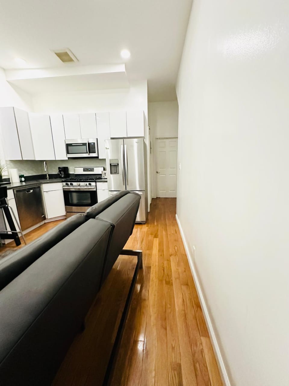 Kitchen or kitchenette, Living room, Dining area, stove, toaster