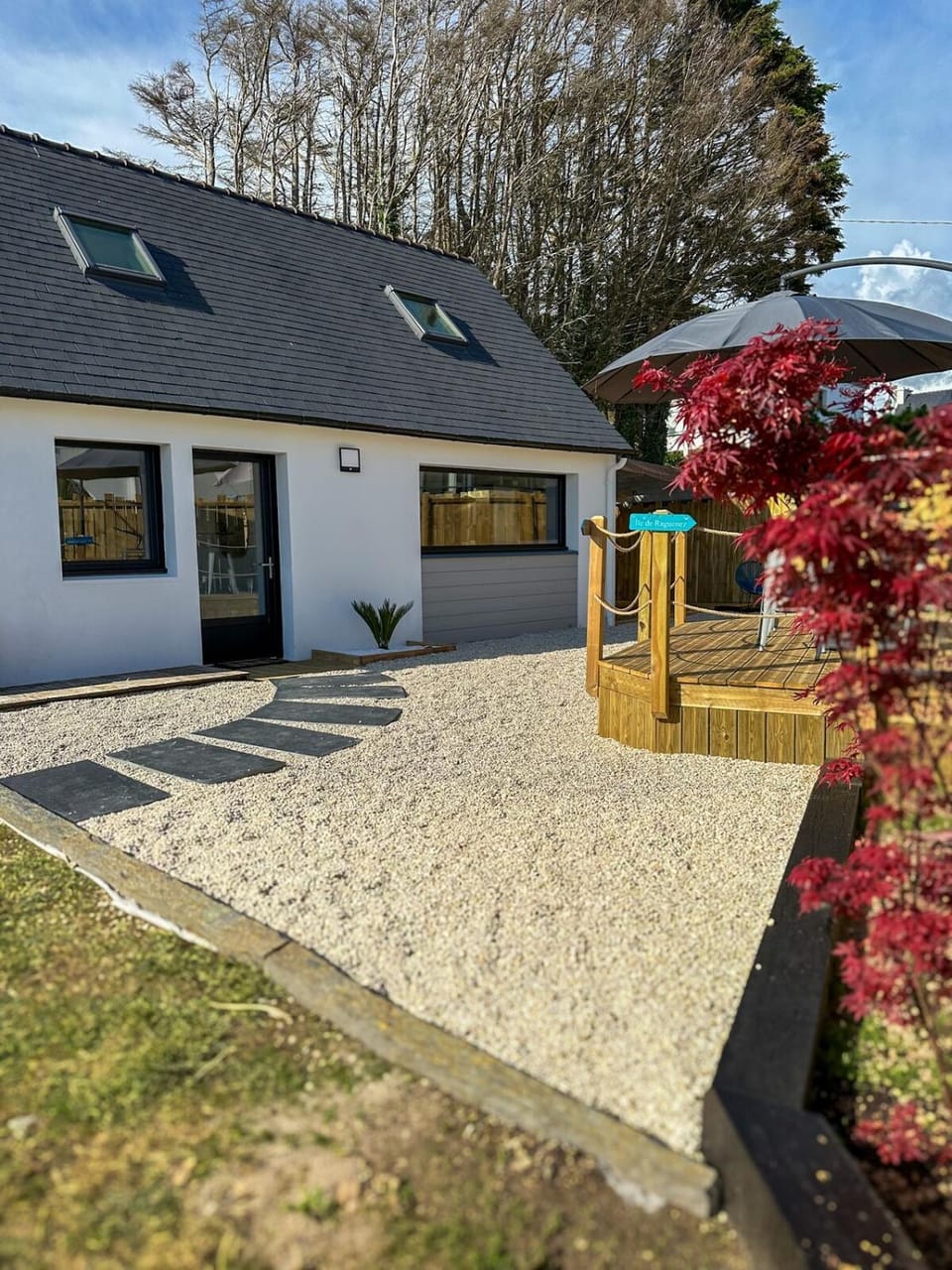 Property building, Garden