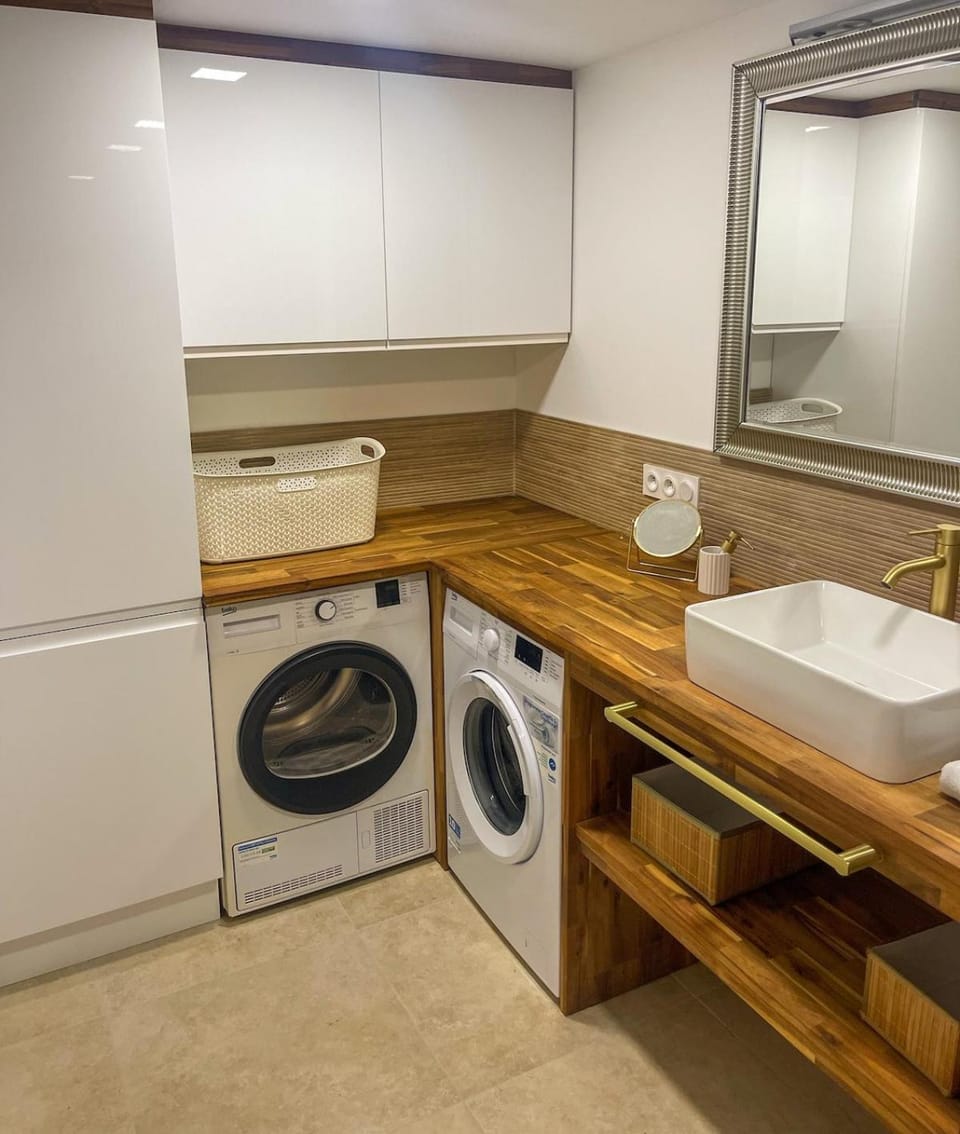 Bathroom, washing machine, dryer