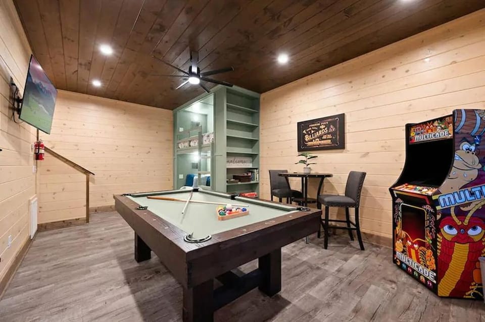 Hillside Haven by Avada Properties House in Pigeon Forge
