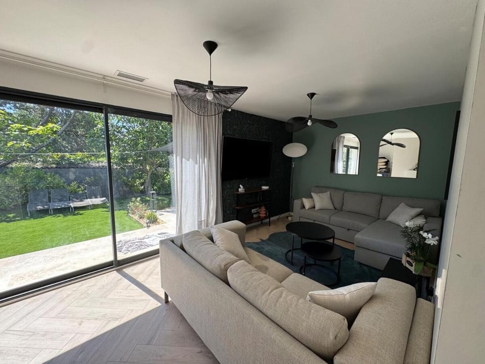 Cosy cottage by Alice Cézanne Villa in Aix-en-Provence