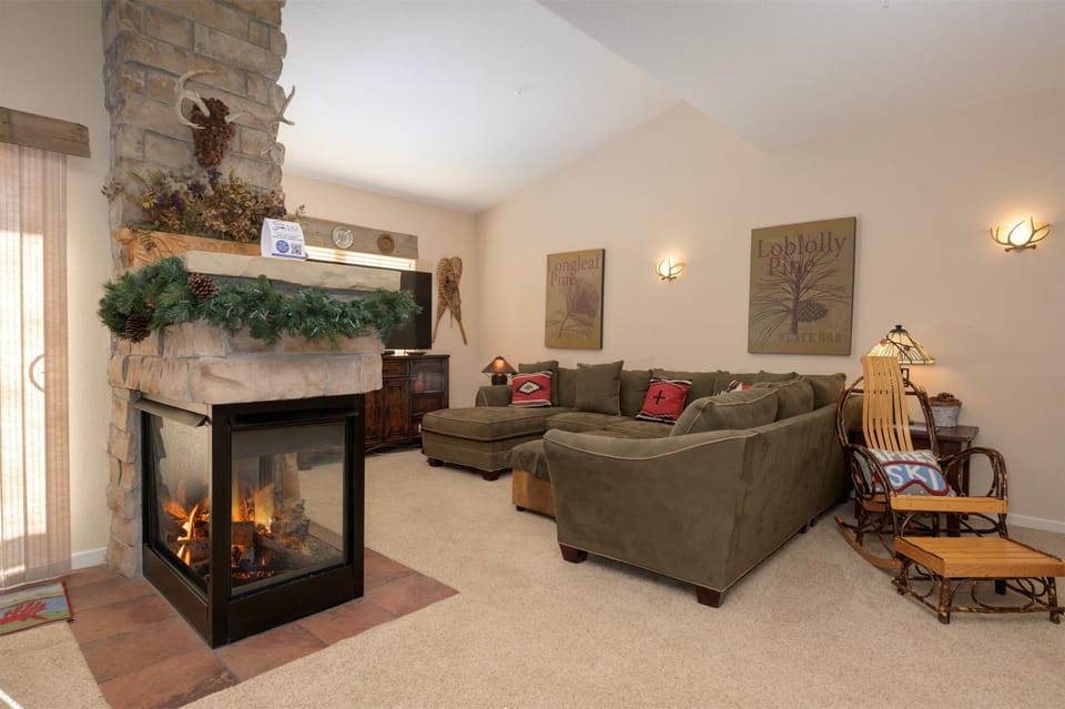 Living room, Seating area, fireplace, furniture