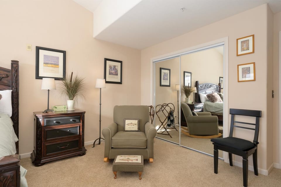 Bed, Seating area, Bedroom, furniture, wardrobe
