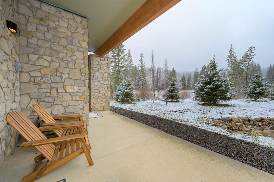 Patio, Natural landscape, Winter, Seating area, furniture