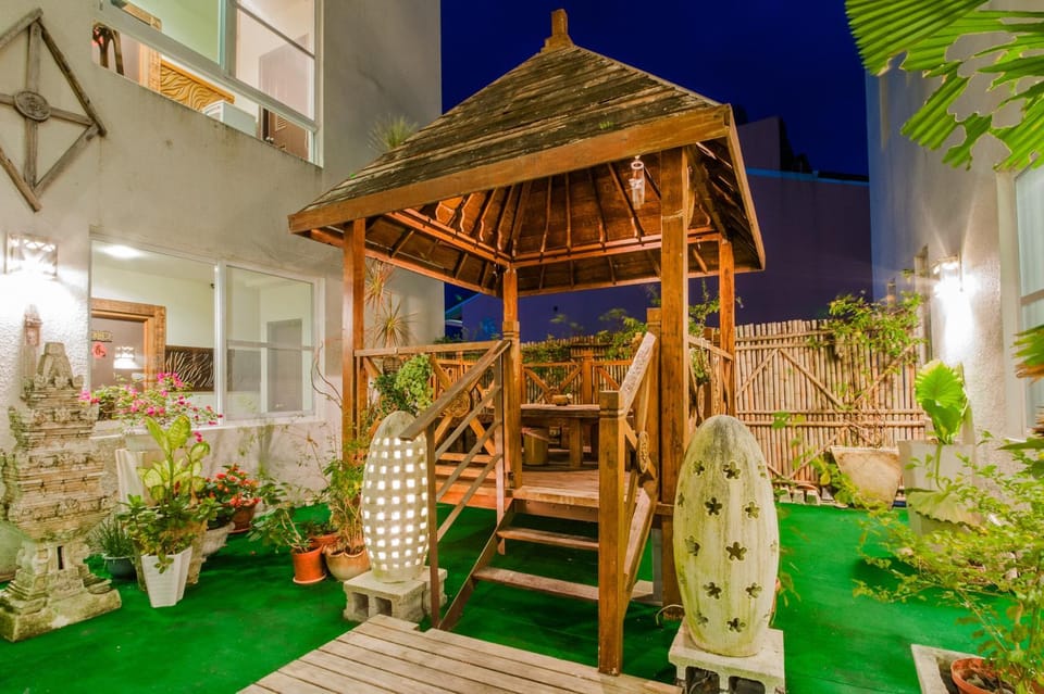 Patio, Garden