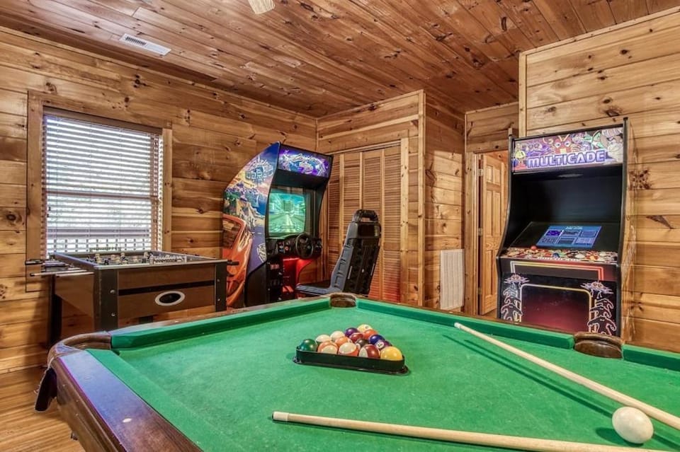 Goldilocks Cottage by Avada Properties House in Sevier County