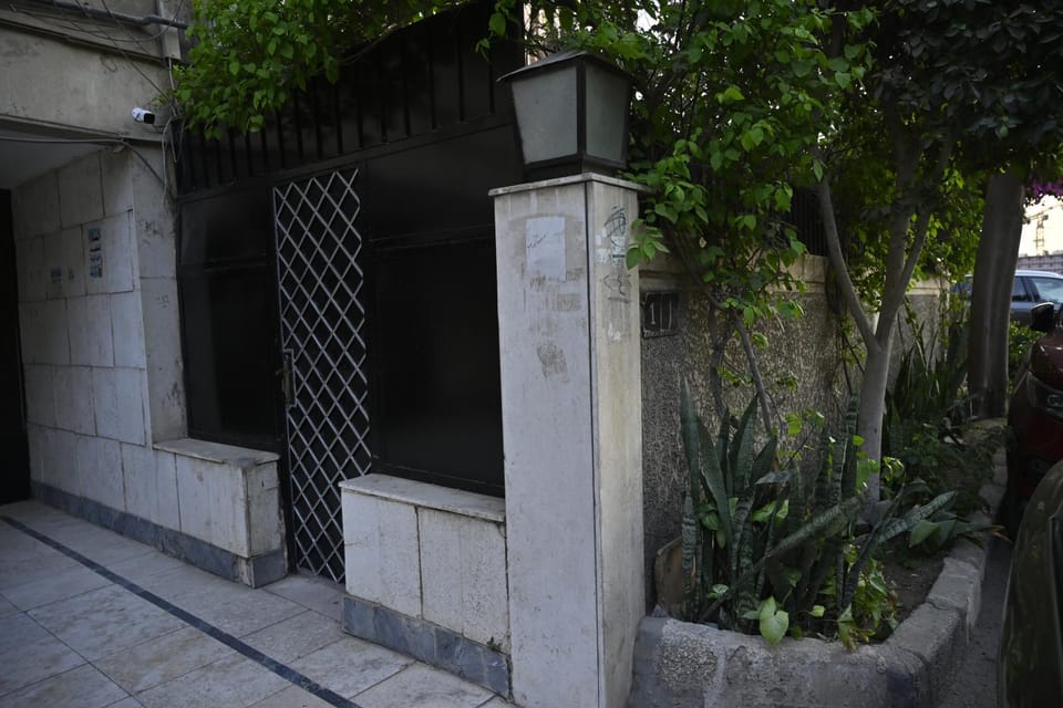 Property building, Day