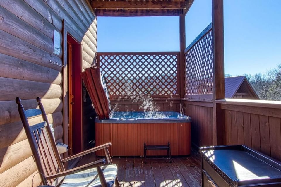 Escape From Reality by Avada Properties House in Sevierville