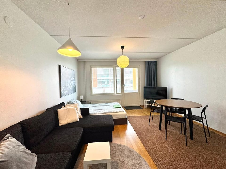 Warm and cozy one-bedroom & Sauna Apartment in Helsinki