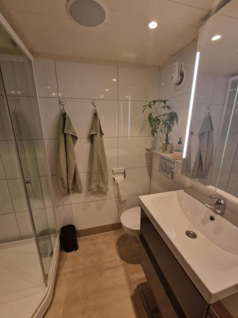 Small apartment near airport Apartment in Nordland, Norway