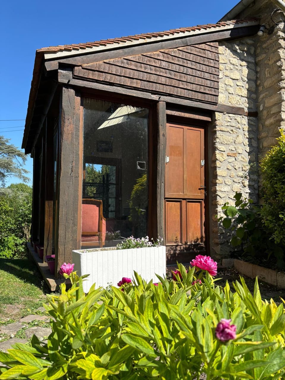 Property building, Garden view