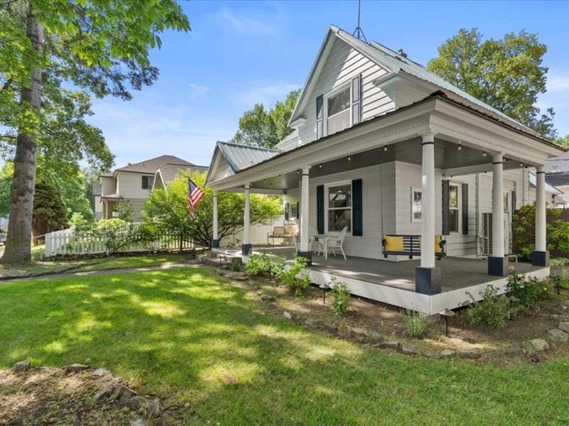 Cd'A Charmer House in Coeur dAlene