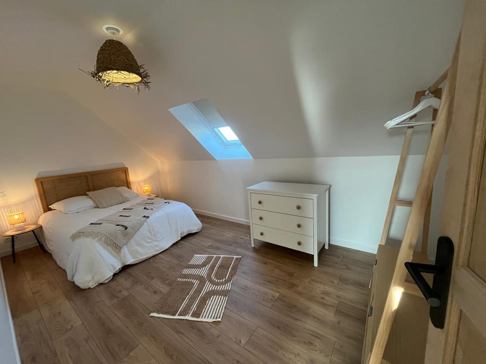 La Nacrière House in Courseulles-sur-Mer