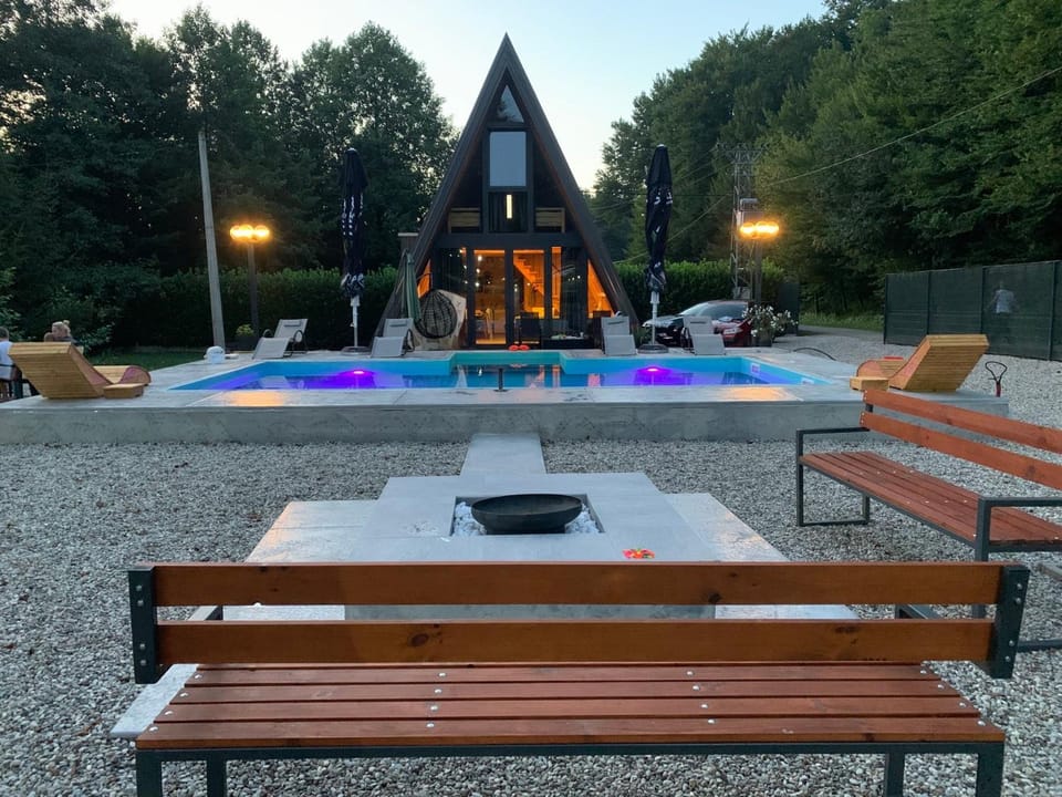 Property building, Garden view, Swimming pool