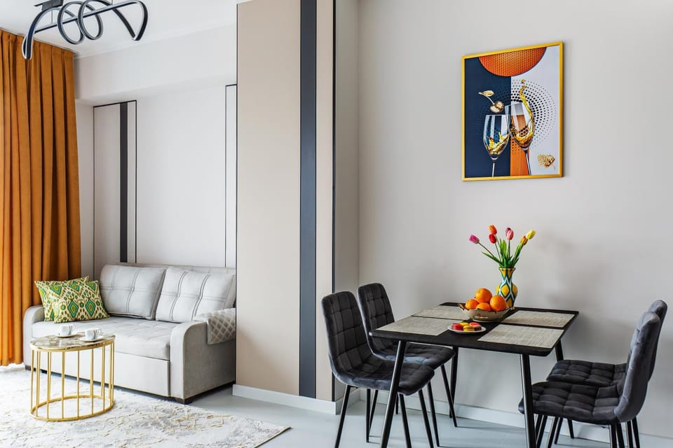 Living room, Seating area, Dining area
