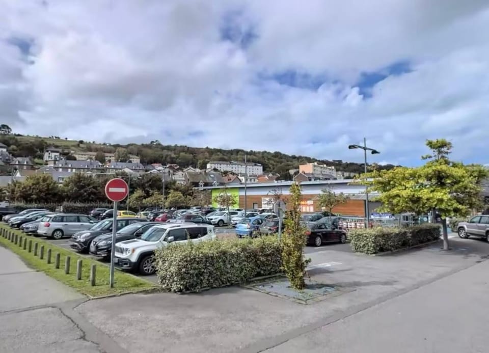 L'Annexe, à deux pas du port Apartment in Normandy