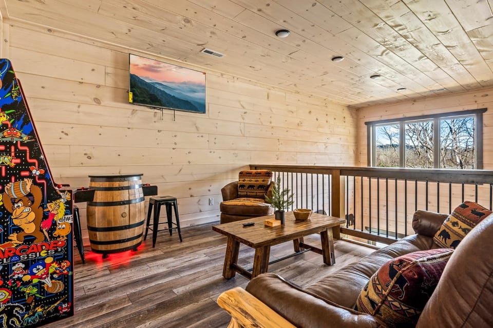 Cabin By The Creek by Avada Properties Cabin in Pigeon Forge
